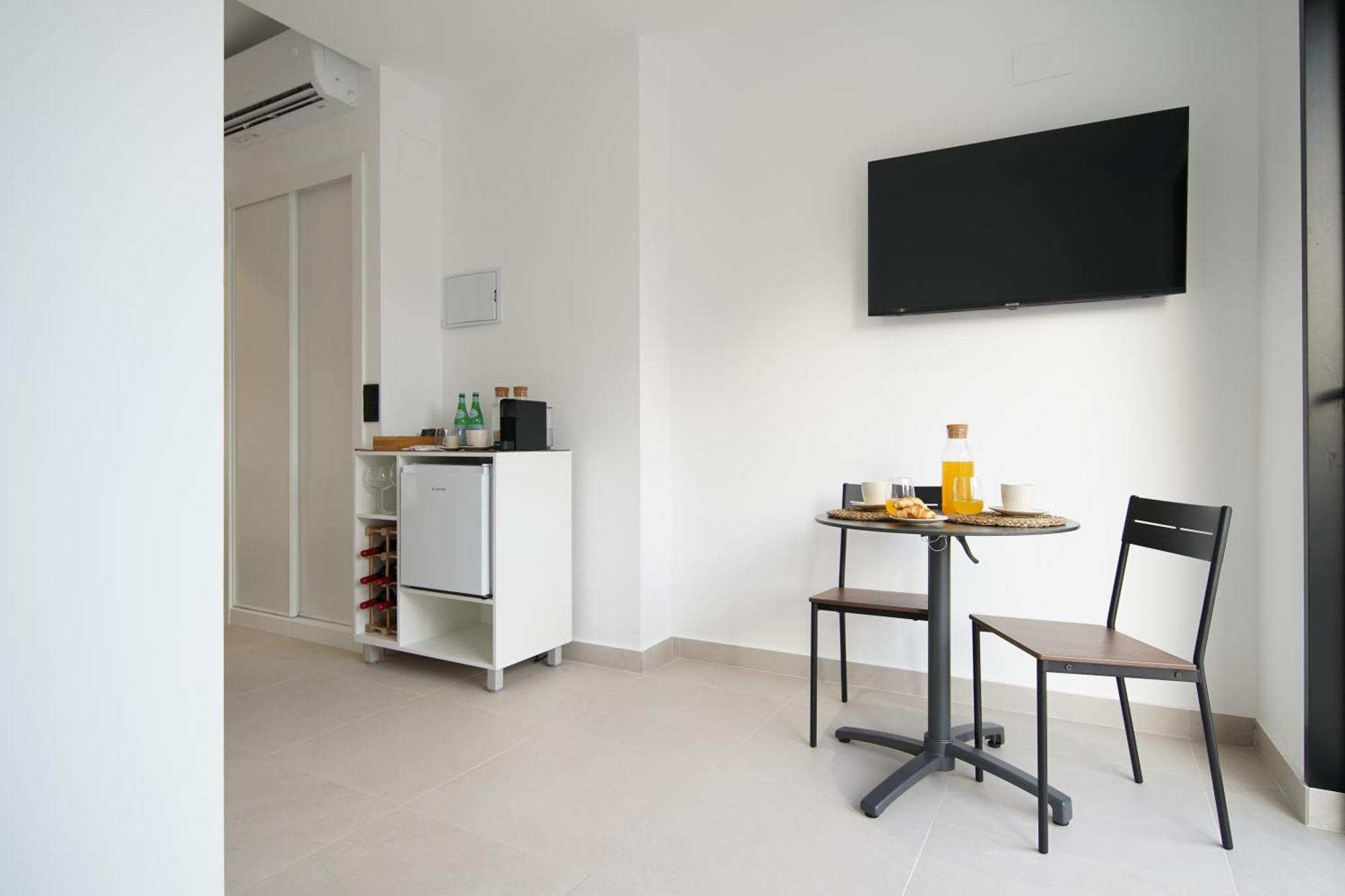 Bet Apartments - Suites Puerto Valencia Exterior photo