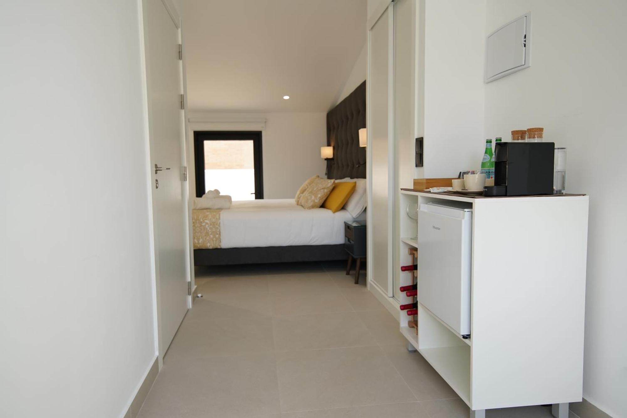 Bet Apartments - Suites Puerto Valencia Exterior photo