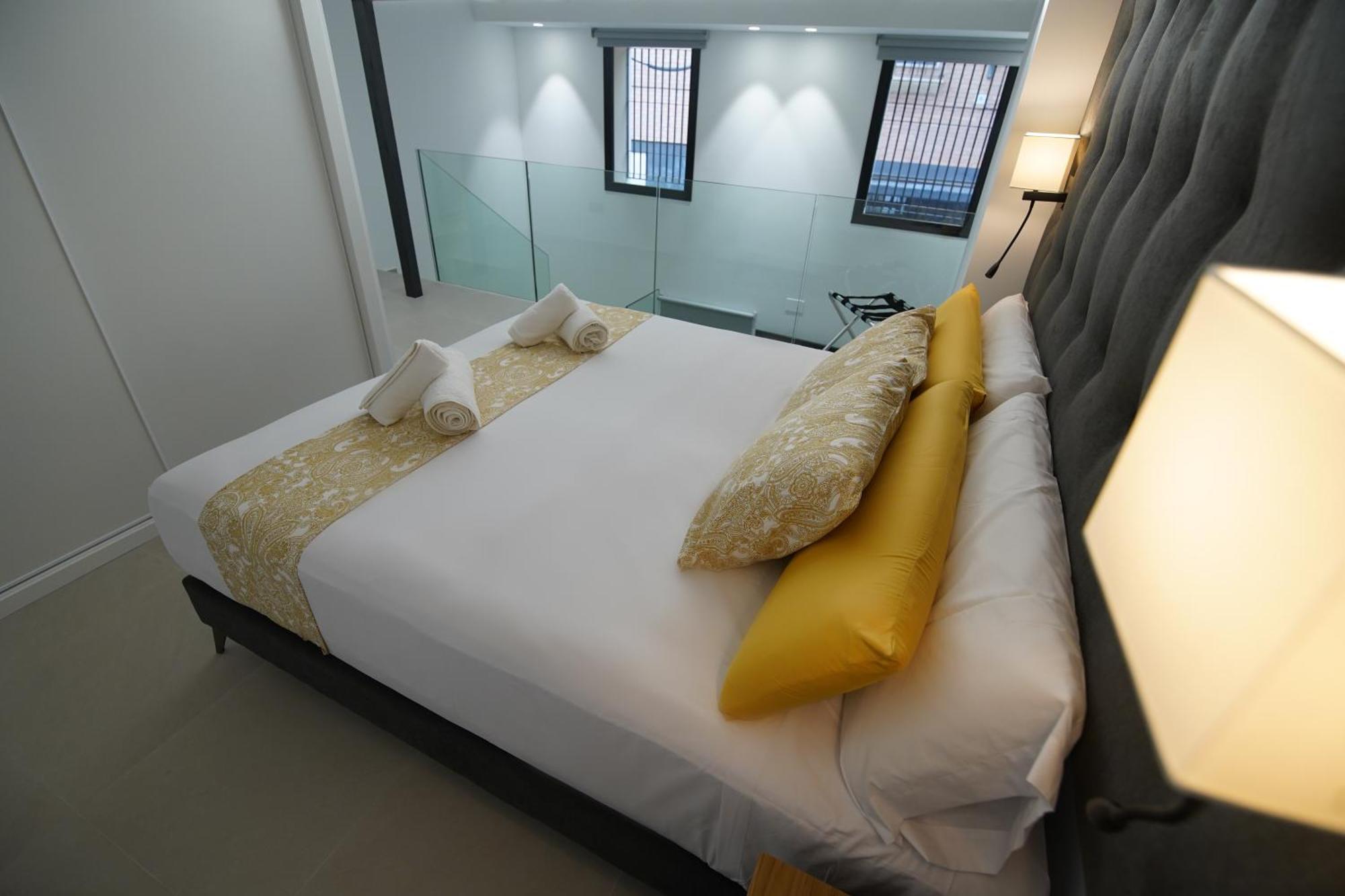 Bet Apartments - Suites Puerto Valencia Exterior photo
