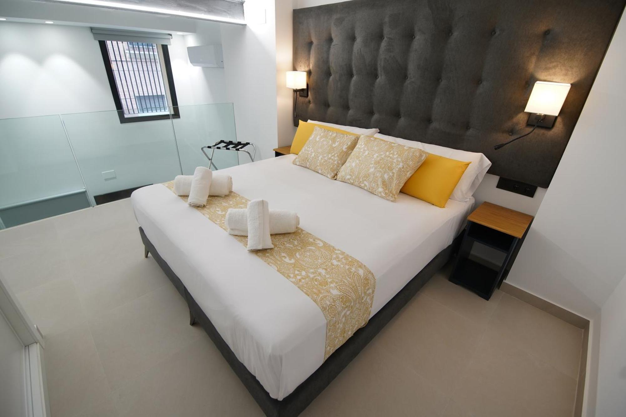 Bet Apartments - Suites Puerto Valencia Exterior photo